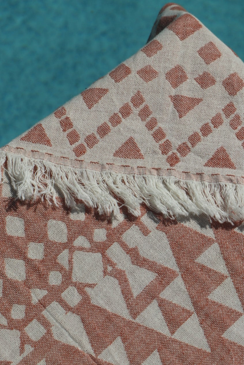 terracotta burleigh beach towel close up