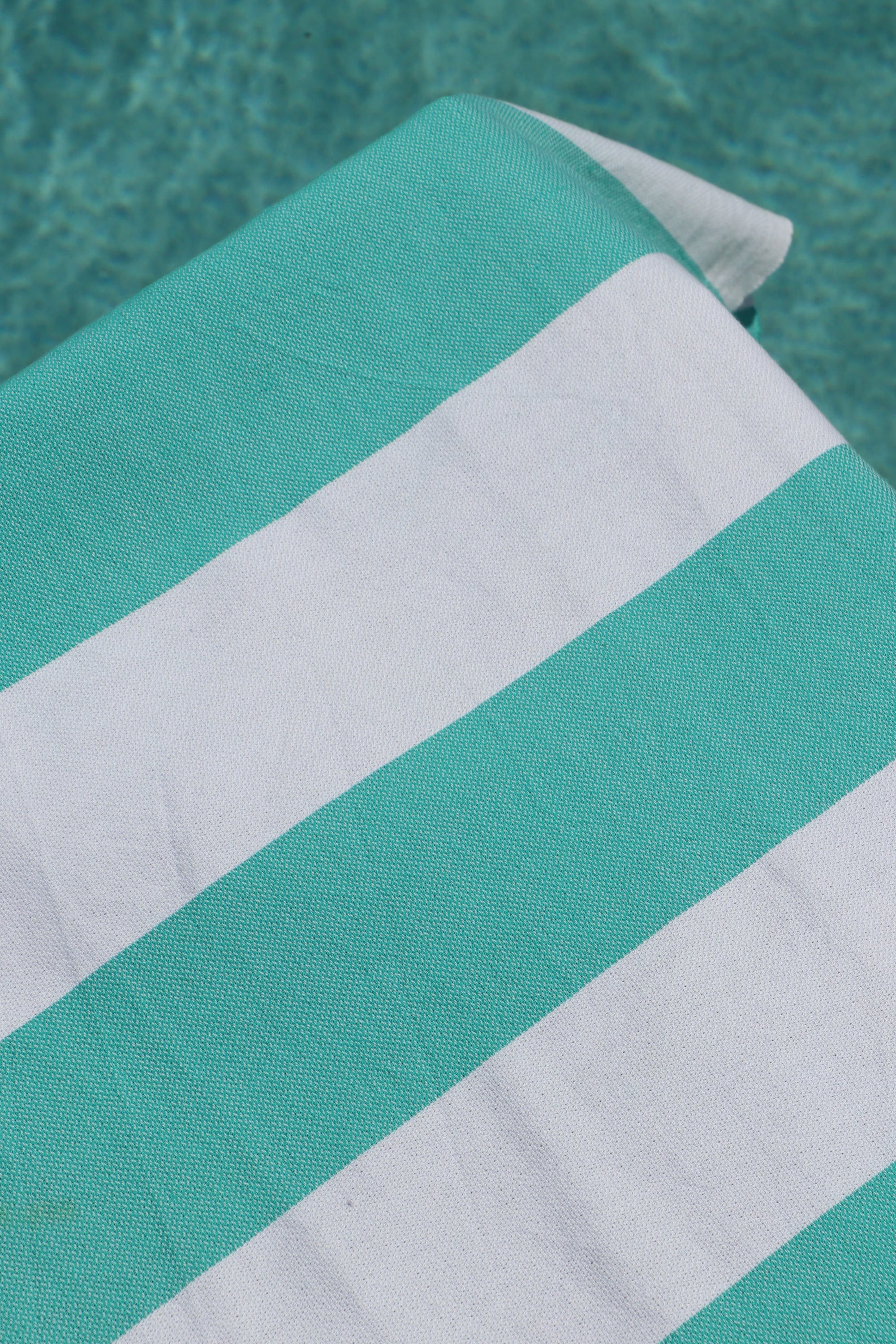 byron turkish towel green and white